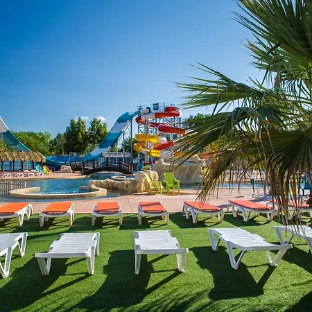 Camping Camping Club Sunissim Les Tamaris 4* By Locatour