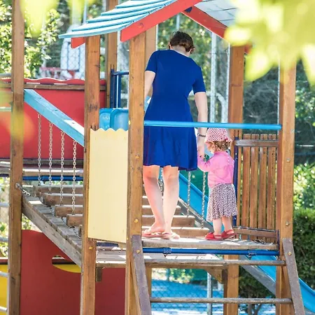 Camping Club Sunissim Les Tamaris 4* By Locatour Camping 5*